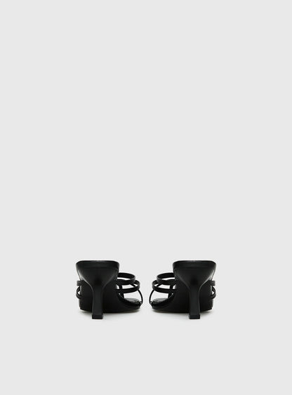 Goalie Heels Black