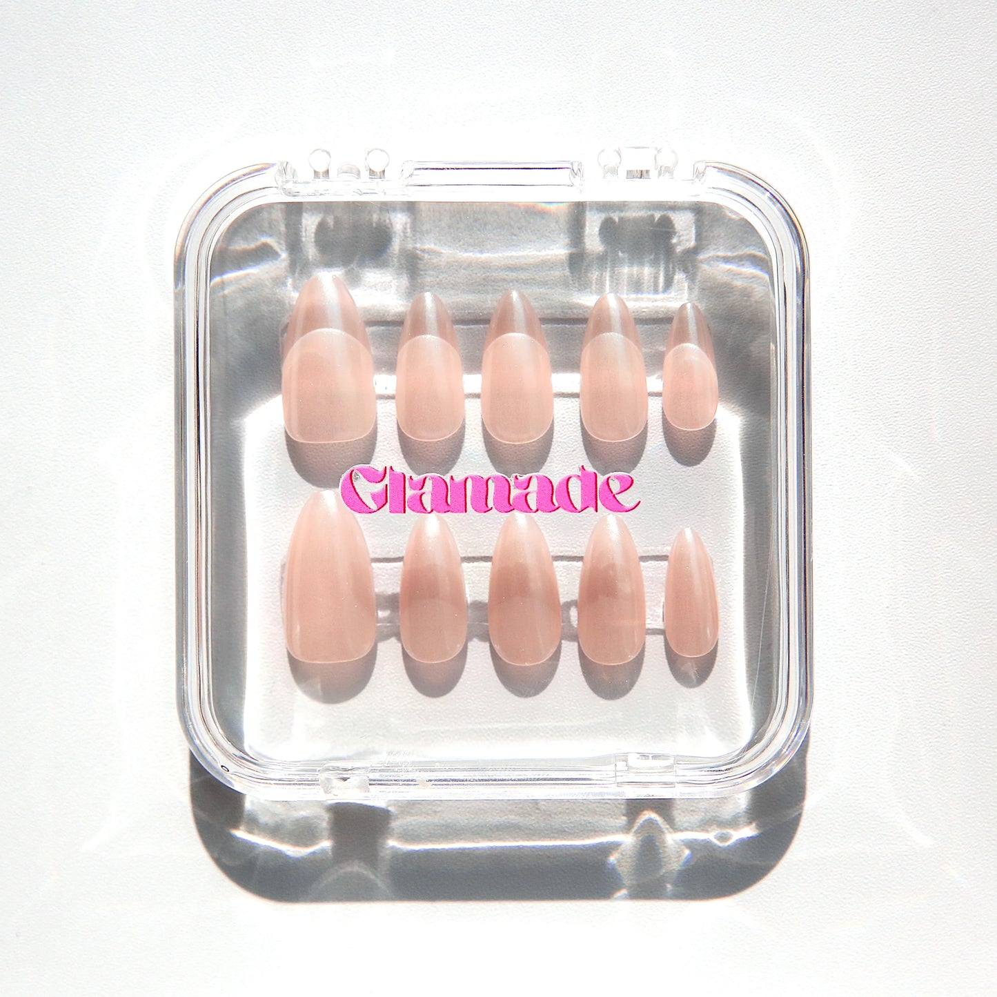 Glamade Signature