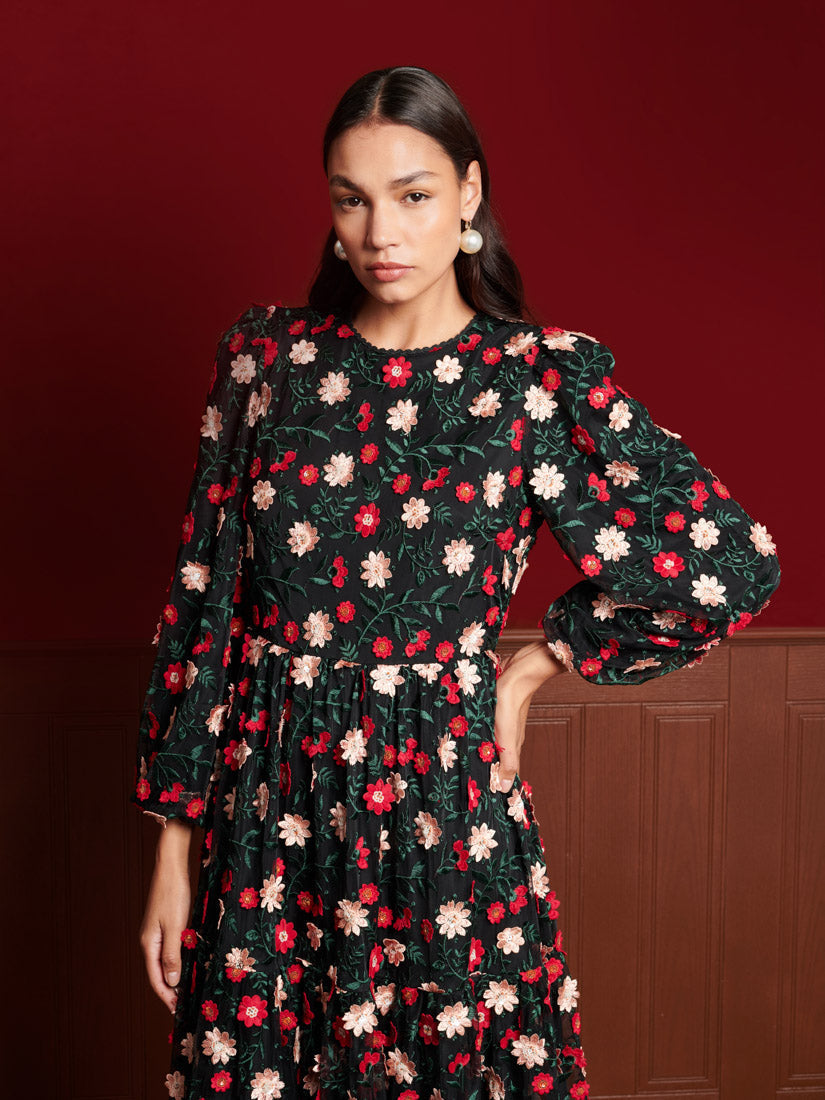 Lilian Rose Maxi Dress